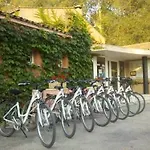 Du Canal Hotel 3*