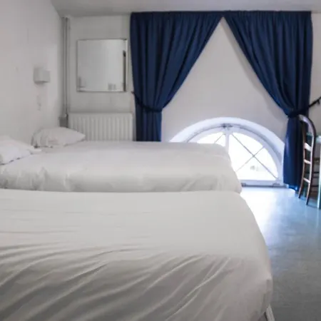 Du Canal Hotel